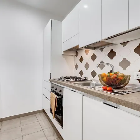 Apartment Campo Dei Fiori Royal Orchid